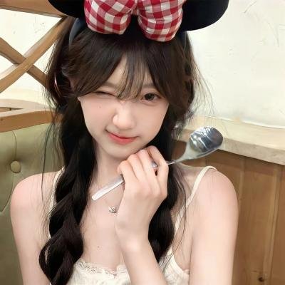 莫顿船长与蜘蛛女王